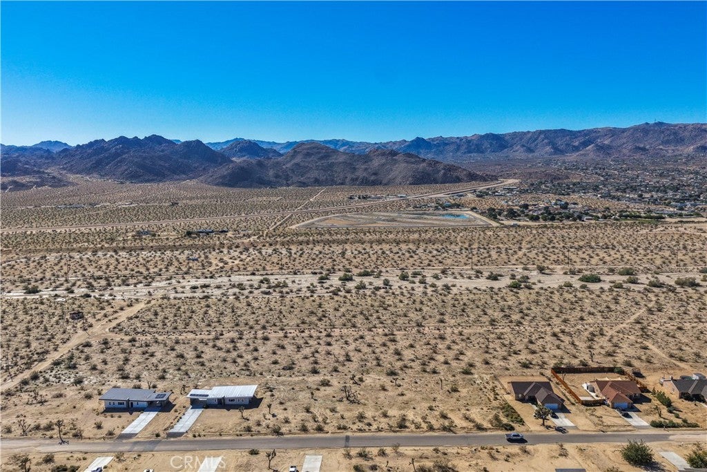 62423 Crestview Drive