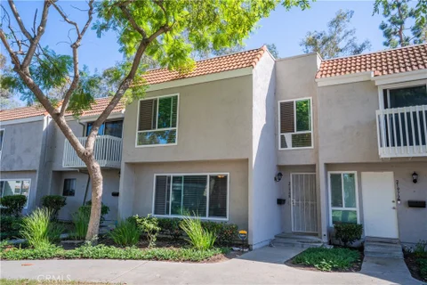 21968 Lakeland Ave, Lake Forest, CA 92630 - MLS#: SB26203060