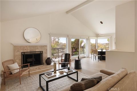 Photo of 14 Viejo #75, Irvine, CA 92612 (MLS # OC26112119)