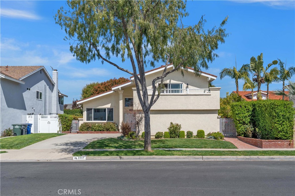 3861 Fenley Drive