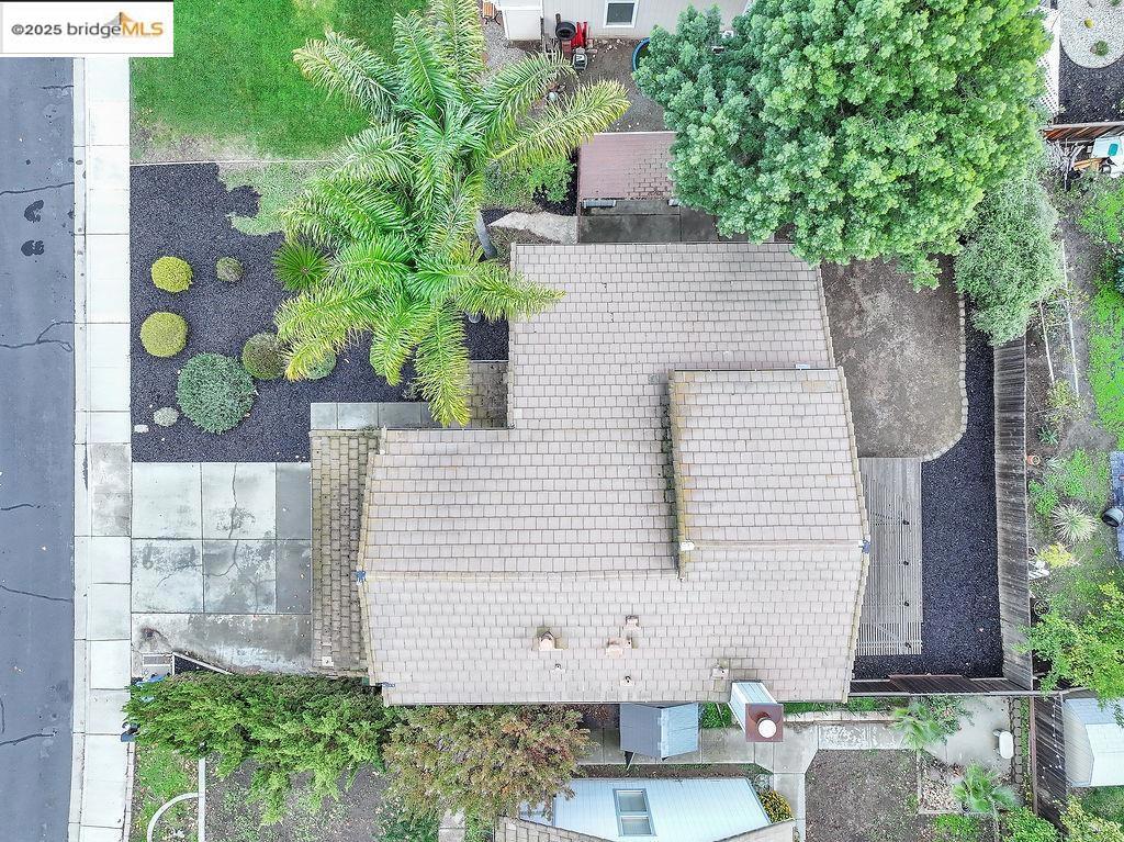 BRENTWOOD - Residential