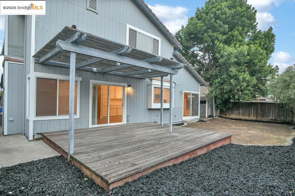 BRENTWOOD - Residential