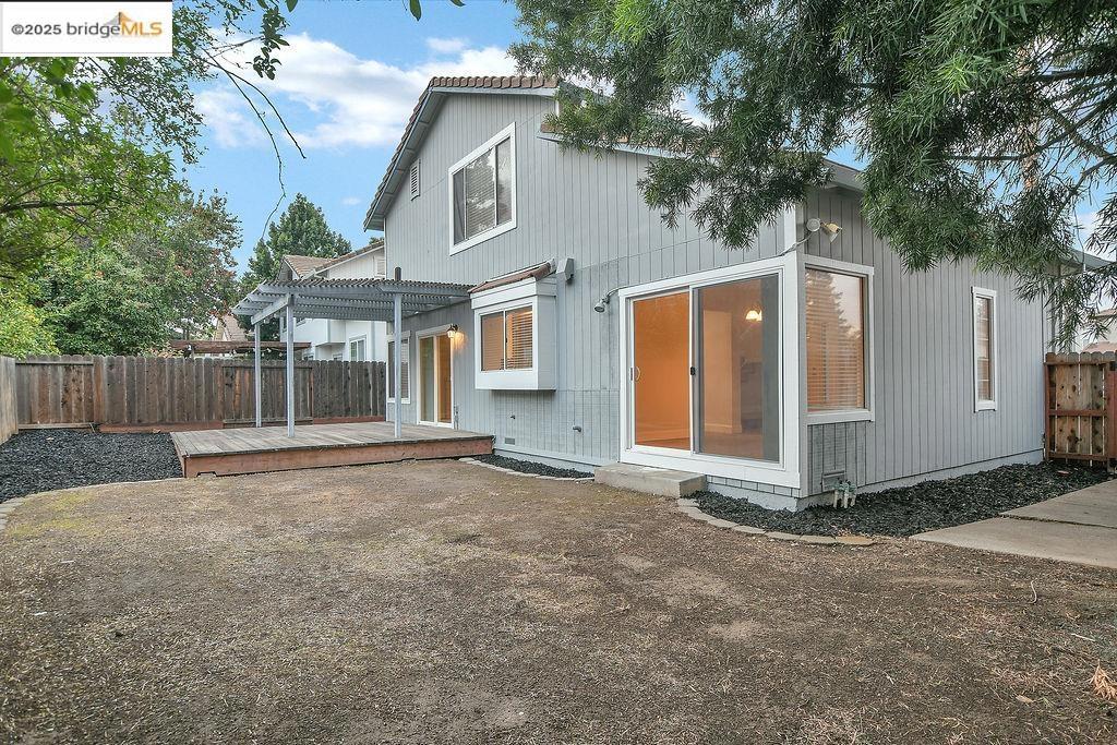 BRENTWOOD - Residential