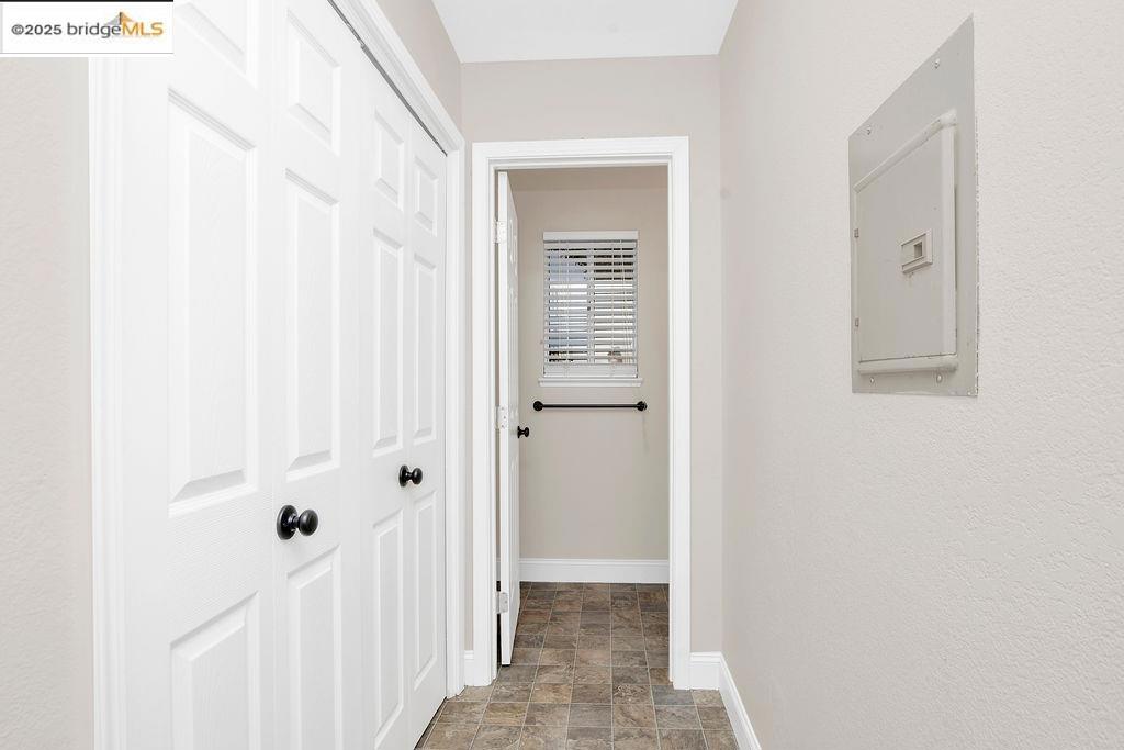 BRENTWOOD - Residential