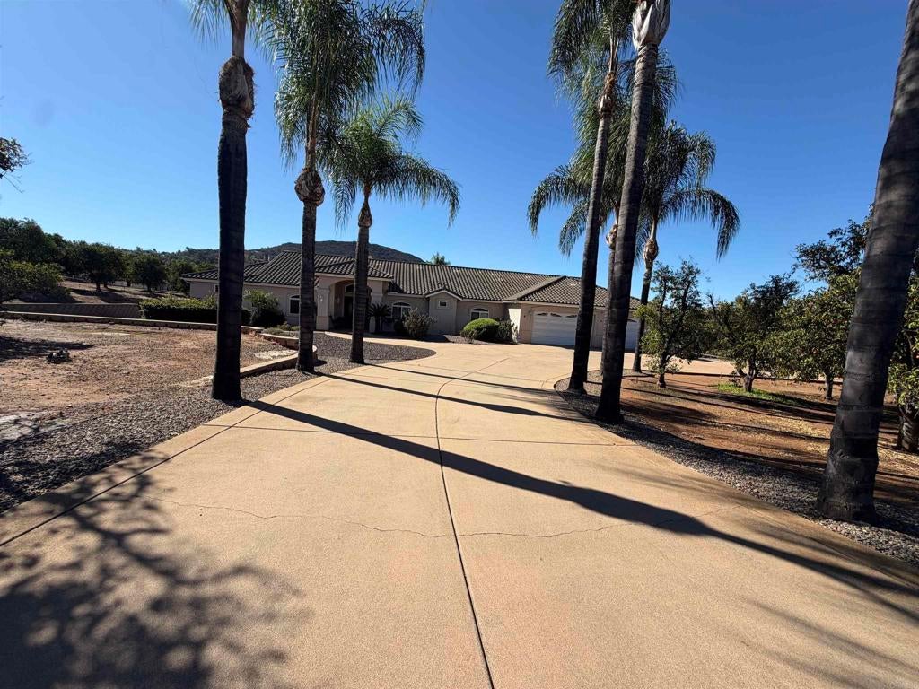 11690 Minneola Circle