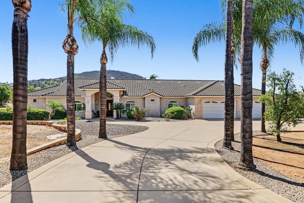 11690 Minneola Circle