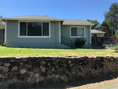 Photo of 845 3rd ST, Lakeport, CA 95453 (MLS # LC26104602)