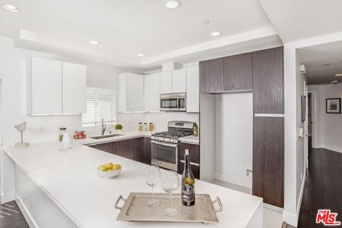 Tiny photo for 1945 Overland Avenue #202, Los Angeles, CA 90025 (MLS # 26661407)