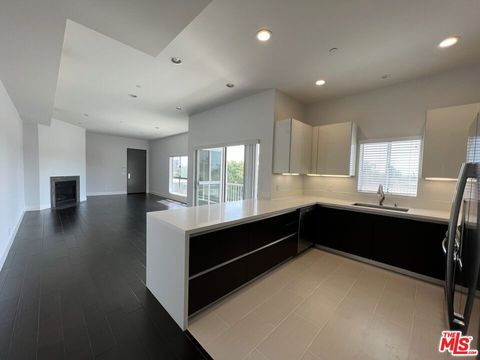 Tiny photo for 1945 Overland Avenue #202, Los Angeles, CA 90025 (MLS # 26661407)