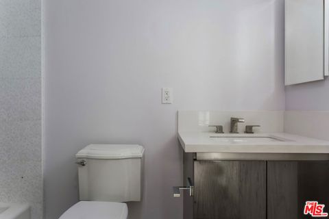 Tiny photo for 1945 Overland Avenue #202, Los Angeles, CA 90025 (MLS # 26661407)