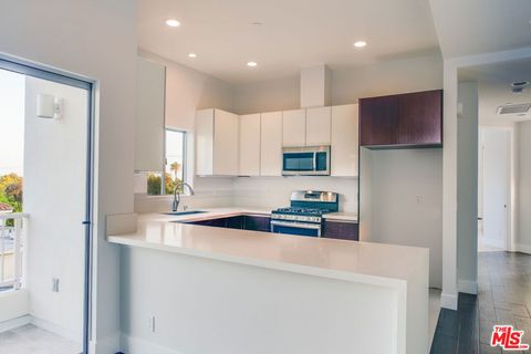 Tiny photo for 1945 Overland Avenue #202, Los Angeles, CA 90025 (MLS # 26661407)