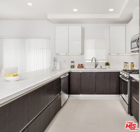 Tiny photo for 1945 Overland Avenue #202, Los Angeles, CA 90025 (MLS # 26661407)