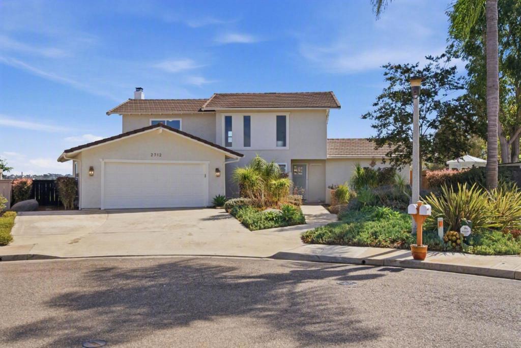 2712 Mateo Place