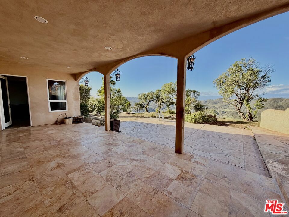 10827 Pacific View Drive