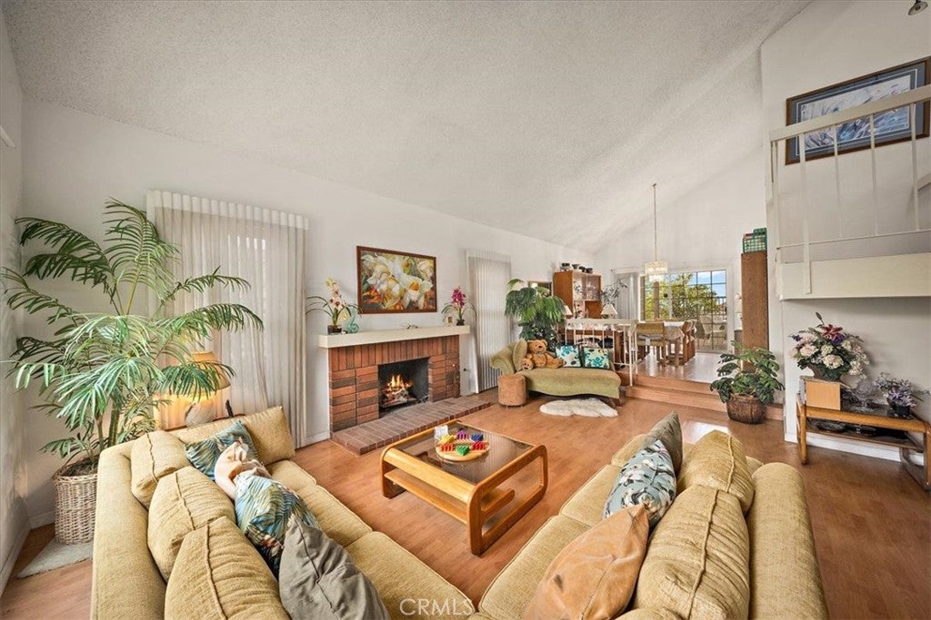 1601 Loma Road