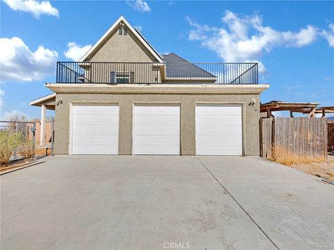 Photo of 2575 2575 Rale, Palmdale, CA 93550 (MLS # BB25226882) Photo of 2575 2575 Rale, Palmdale, CA 93550 (MLS # BB25226882)