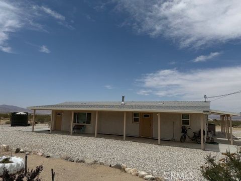 Photo of 36160 Palm Road, Lucerne Valley, CA 92356 (MLS # HD25146484)