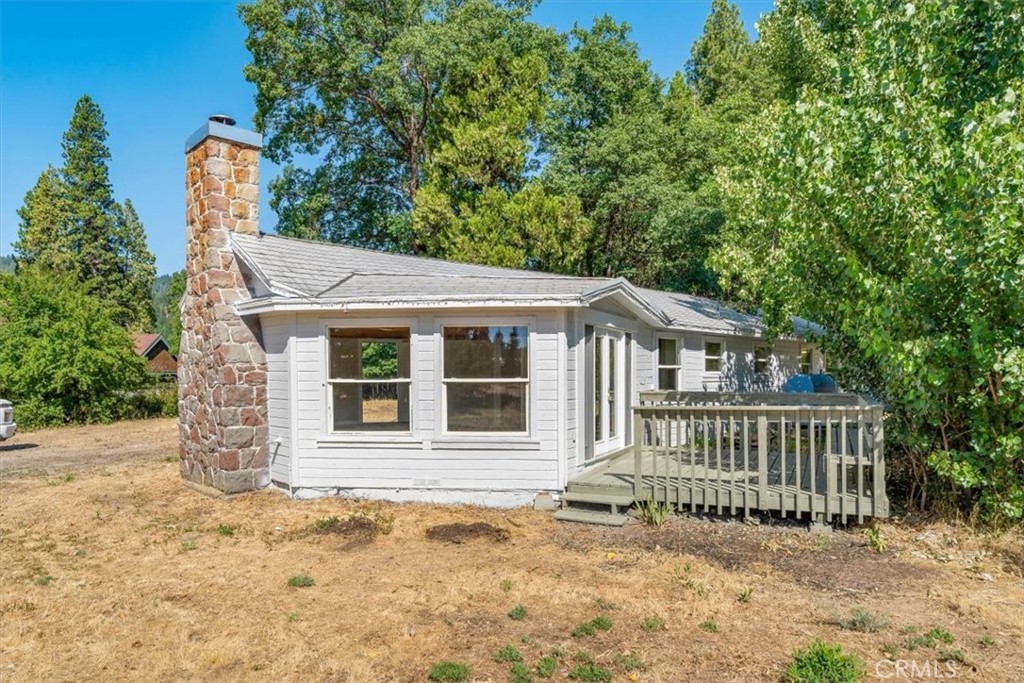 1212 N Old Stage Road