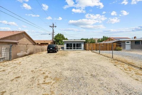 Tiny photo for 67684 San Tomas Street, Desert Hot Springs, CA 92240 (MLS # 219146802DA)