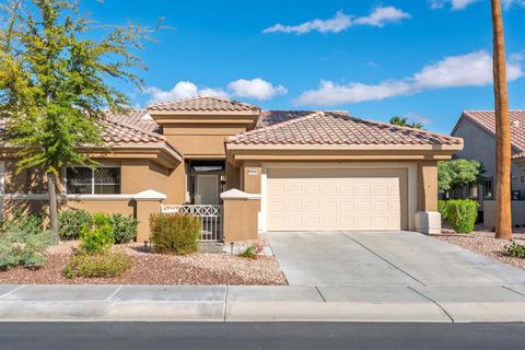 Photo of 78764 Putting Green Drive, Palm Desert, CA 92211 (MLS # 219139059DA)