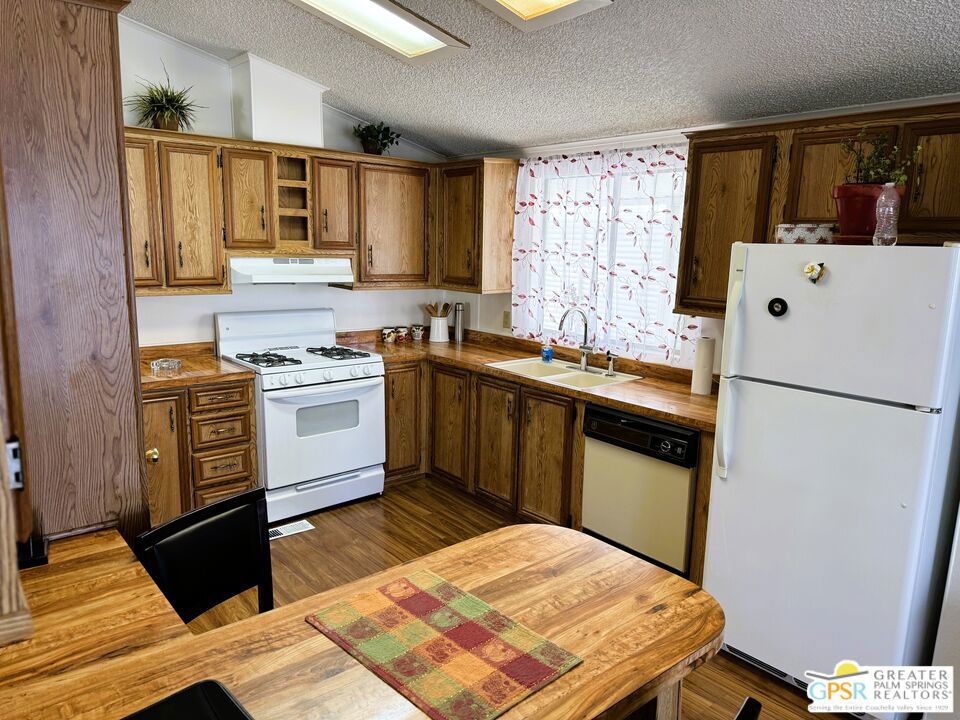 17640 Corkill Road 54