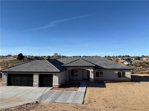 18238 Talisman Street Hesperia CA 92345