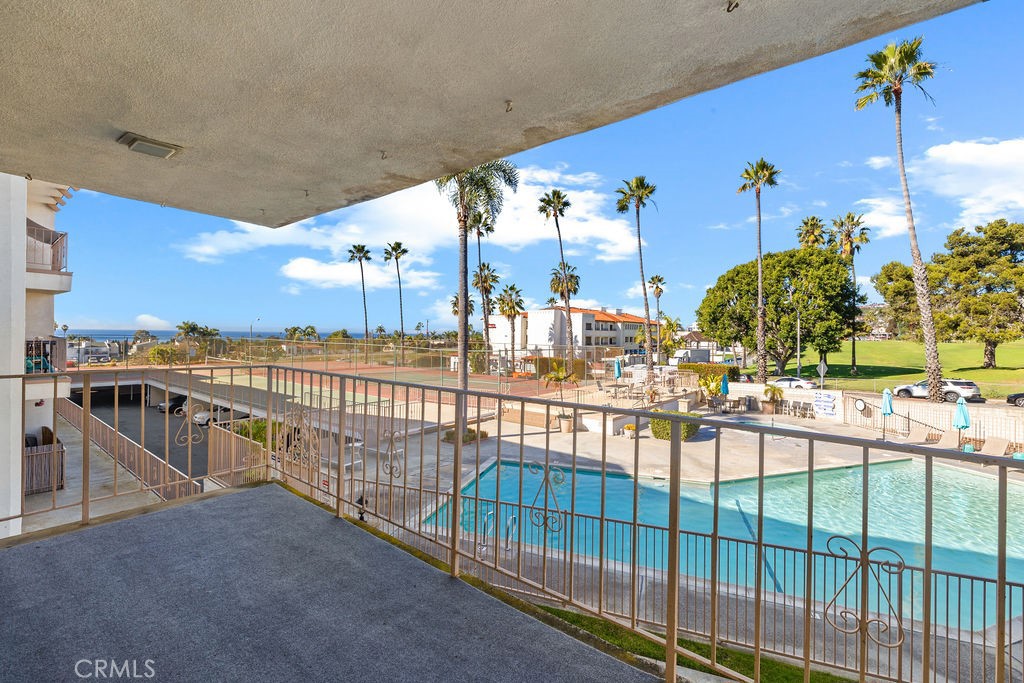 2501 S El Camino Real 206