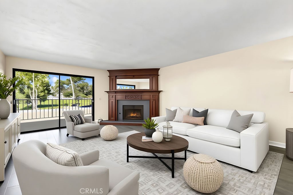 2501 S El Camino Real 206