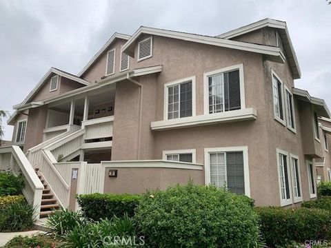 Photo of 29 Greenfield #30, Irvine, CA 92614 (MLS # OC26029172)