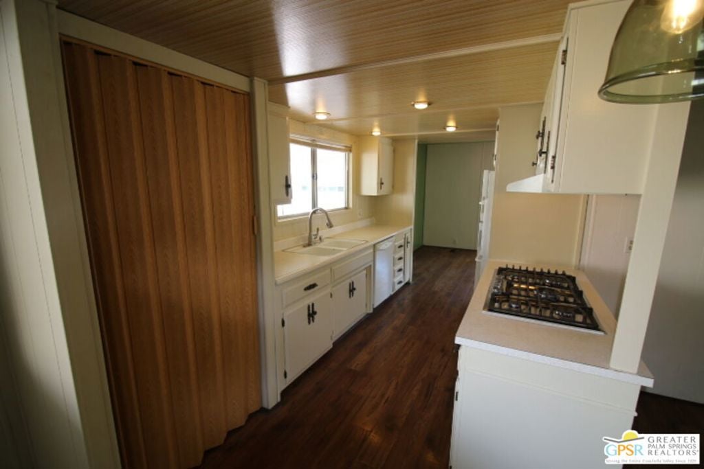54999 Martinez Trail 77