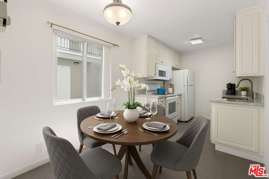 Photo of 2308 Schader Drive #101, Santa Monica, CA 90404 (MLS # 25541241)