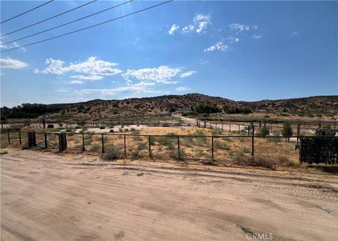 Photo of 13375 Summit Valley Road, Hesperia, CA 92345 (MLS # HD26174204)