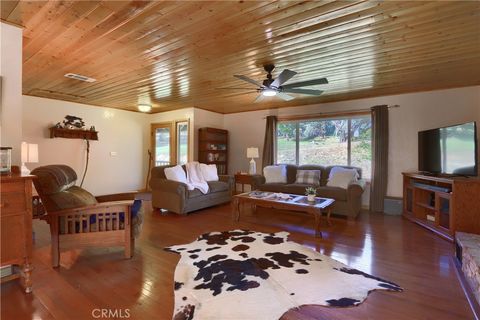Photo of 5840 Evergreen Lane, Mariposa, CA 95338 (MLS # MP26037024)