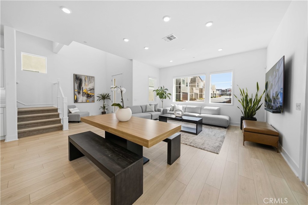 27516 Golden Currant Place