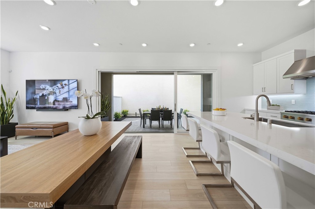 27516 Golden Currant Place