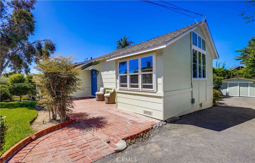 464 Agate Street A/B