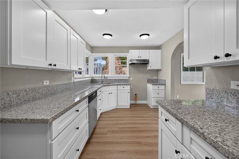 Tiny photo for 2050 E Oakland Avenue, Hemet, CA 92544 (MLS # IG26219880)
