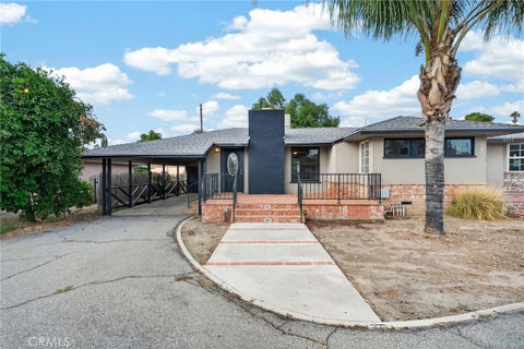 Tiny photo for 2050 E Oakland Avenue, Hemet, CA 92544 (MLS # IG26219880)