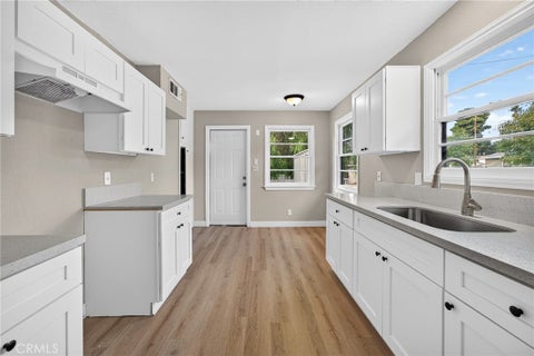 Tiny photo for 2050 E Oakland Avenue, Hemet, CA 92544 (MLS # IG26219880)