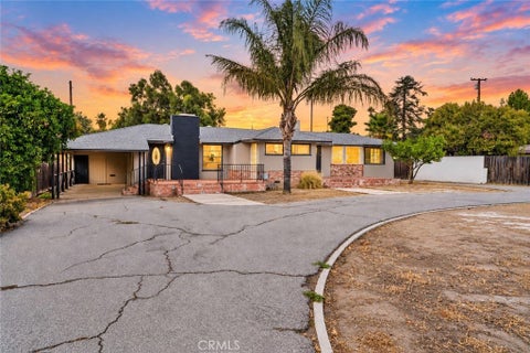 Tiny photo for 2050 E Oakland Avenue, Hemet, CA 92544 (MLS # IG26219880)