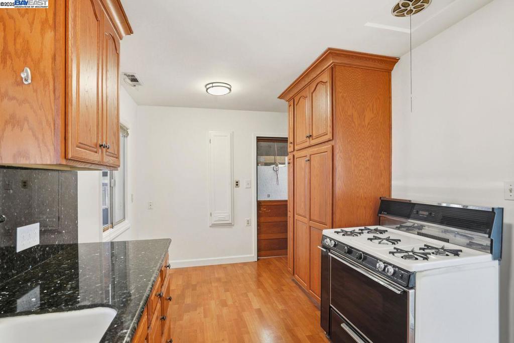 DOWNTOWN HAYWARD - Residential