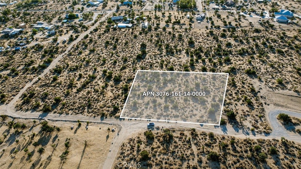 1 Pine Tree Road