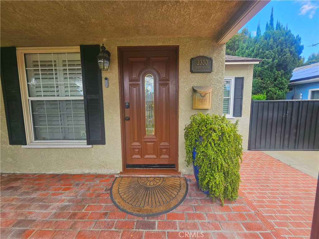 2330 Saint Joseph