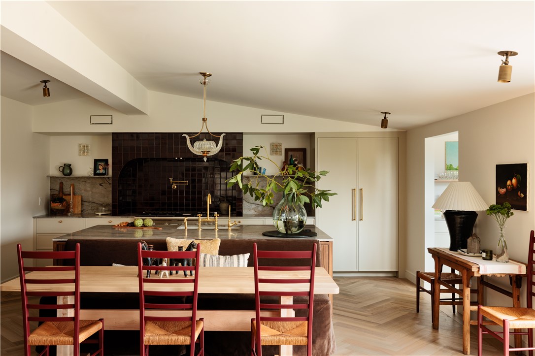 1714 Labrador Drive