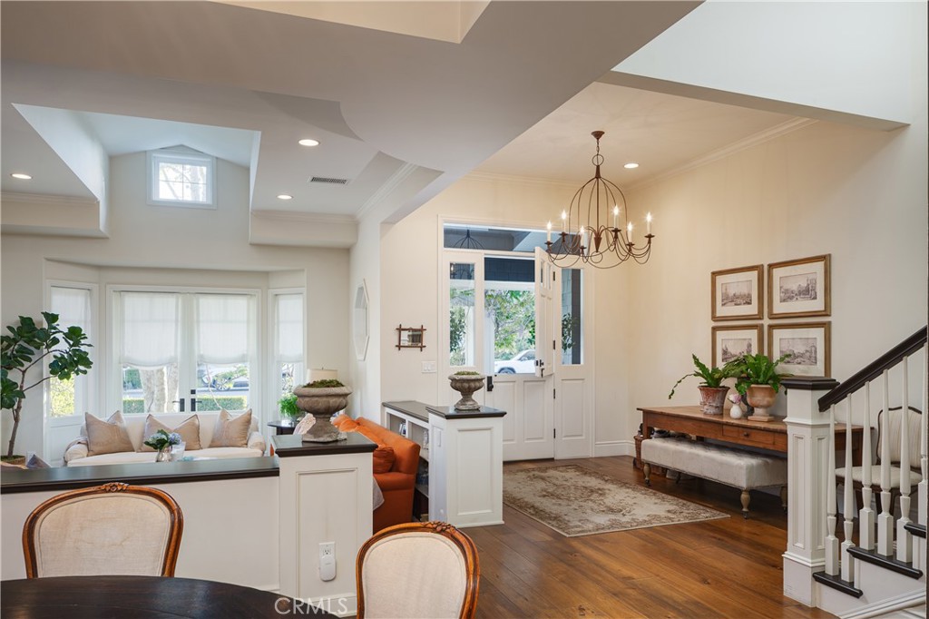 2400 Holly Lane