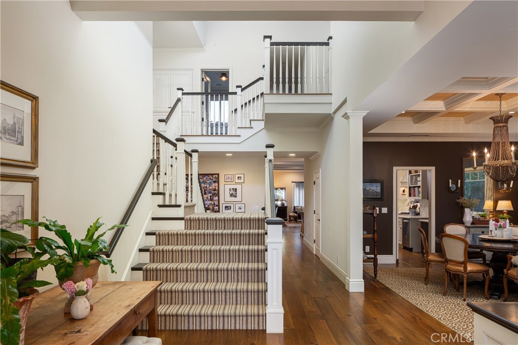 2400 Holly Lane