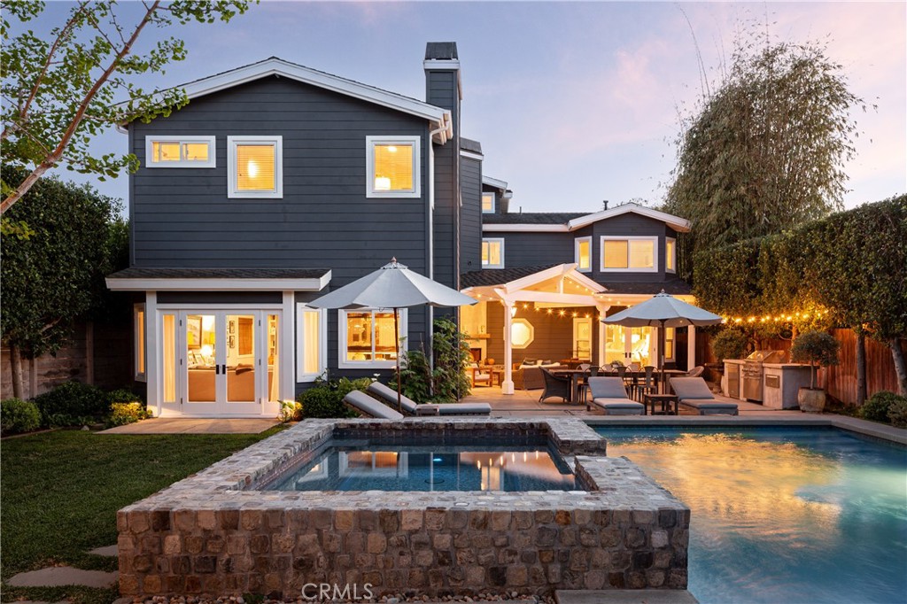 2400 Holly Lane
