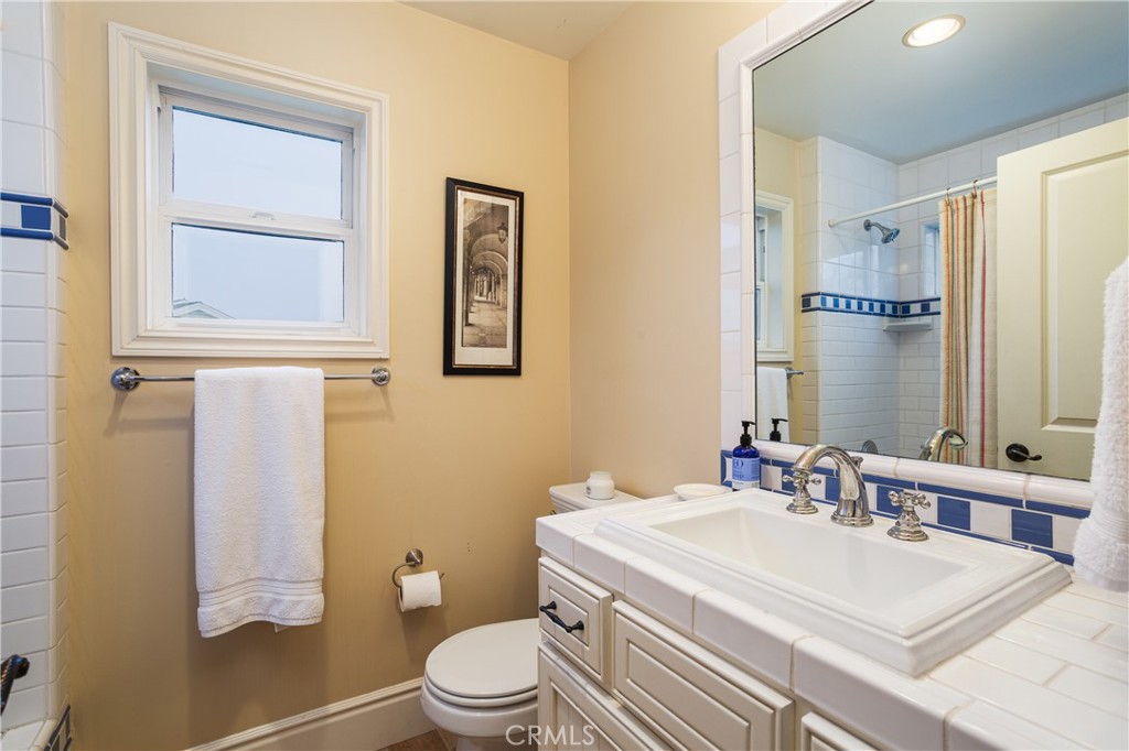 Newport Heights (NEWH) - Residential