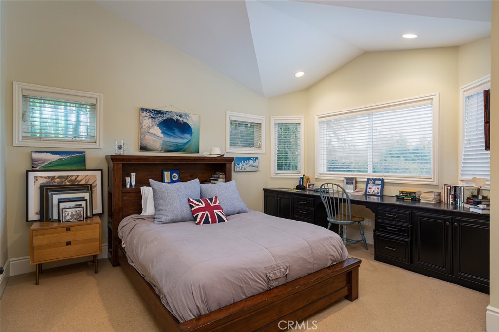 Newport Heights (NEWH) - Residential