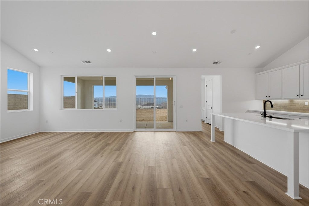 28520 Wildflower Terrace